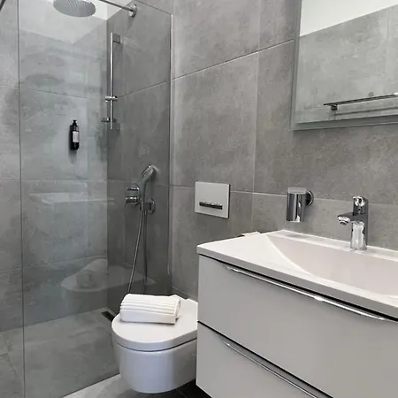 Apartment Zaro Izola